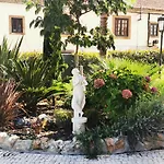 Vitorino Nocleg ze śniadaniem 4*
